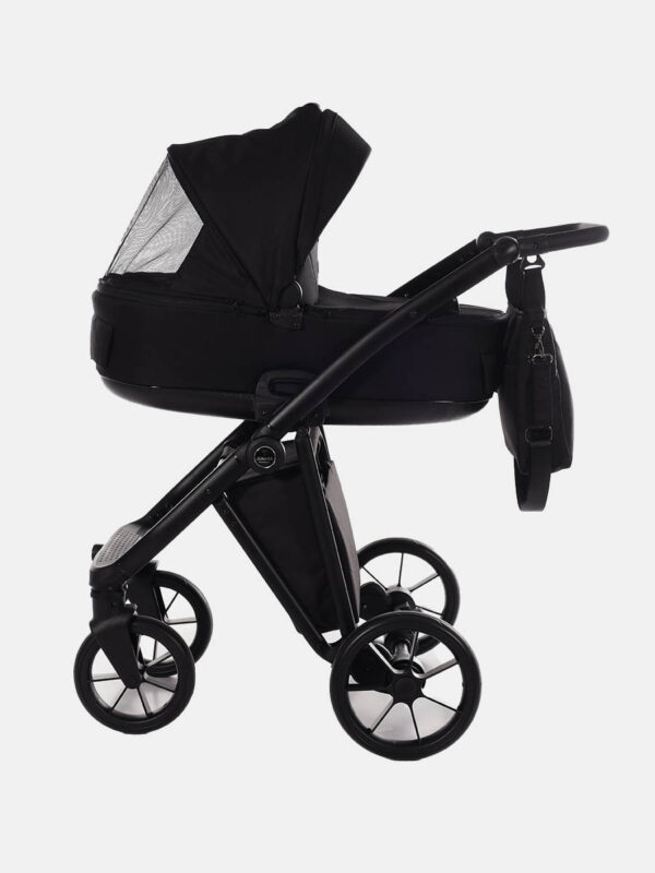 Kombi-Kinderwagen_Junama_Smart_04-BLACK_03