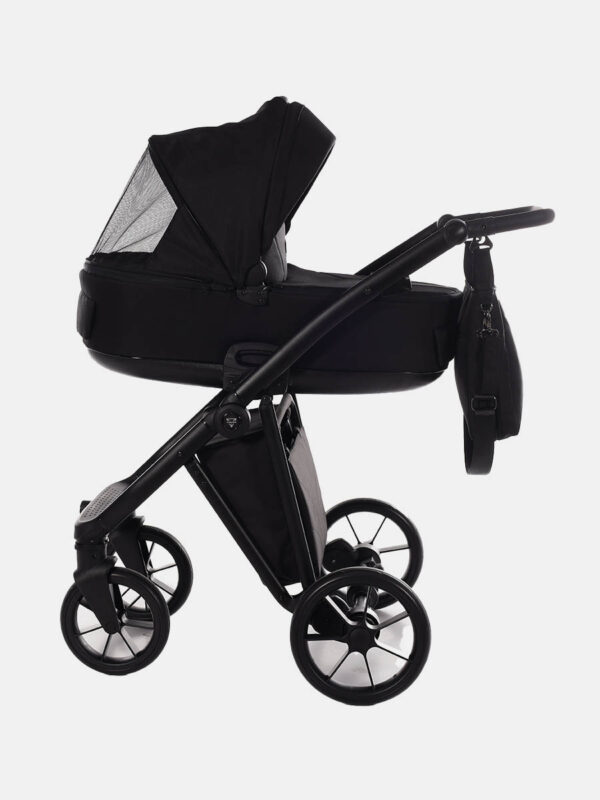 Kombi-Kinderwagen_Junama_Smart_04-BLACK_15