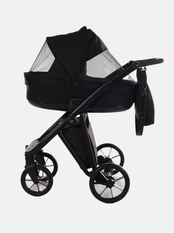 Kombi-Kinderwagen_Junama_Smart_04-BLACK_18