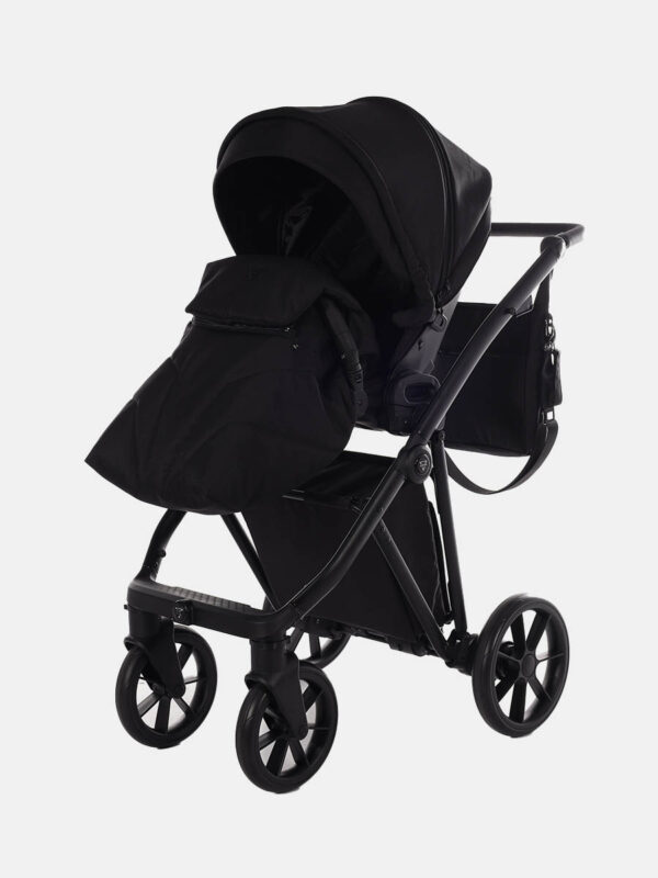 Kombi-Kinderwagen_Junama_Smart_04-BLACK_30