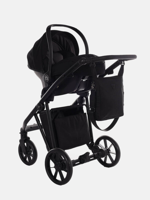 Kombi-Kinderwagen_Junama_Smart_04-BLACK_32